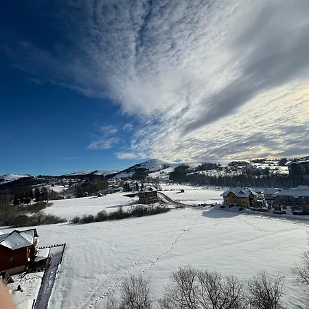 Lovely View & Апартаменты *